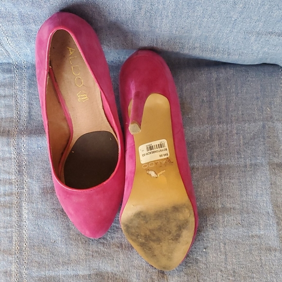 Fuchsia aldo pump - Picture 3 of 3